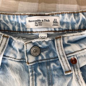 Abercrombie “The Mom High Rise” Jeans
